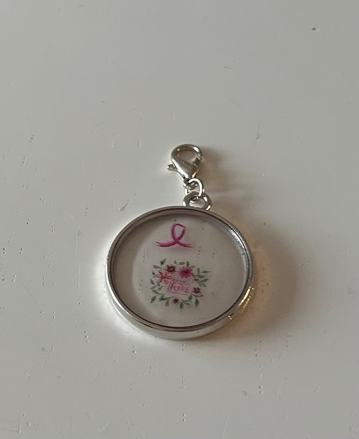 Charm Octobre Rose — Hope & Fleurs