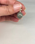 Charm Perle Grise en Pâte Polymère — Breloque artisanale