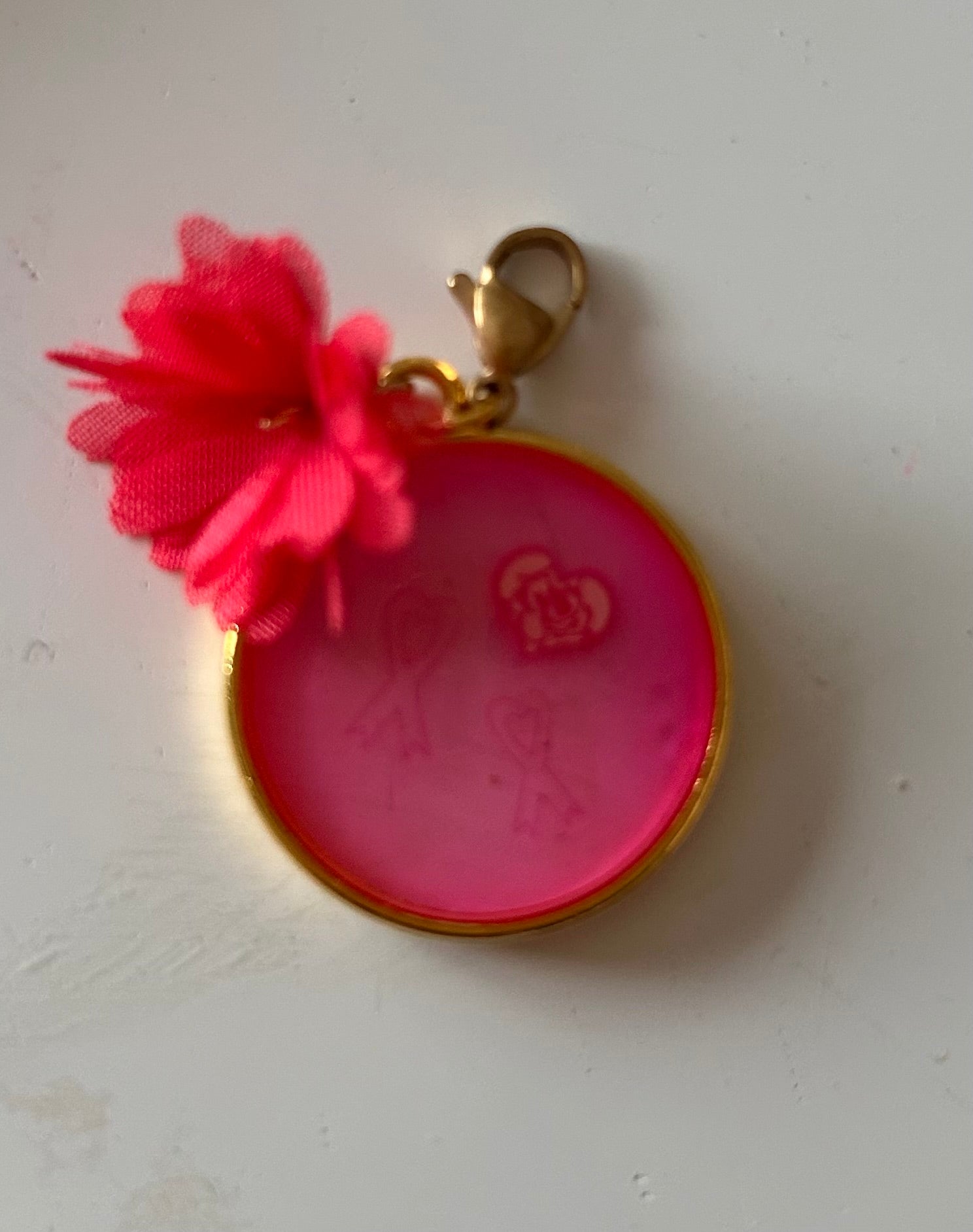 Charm Octobre Rose — Ruban & Fleur