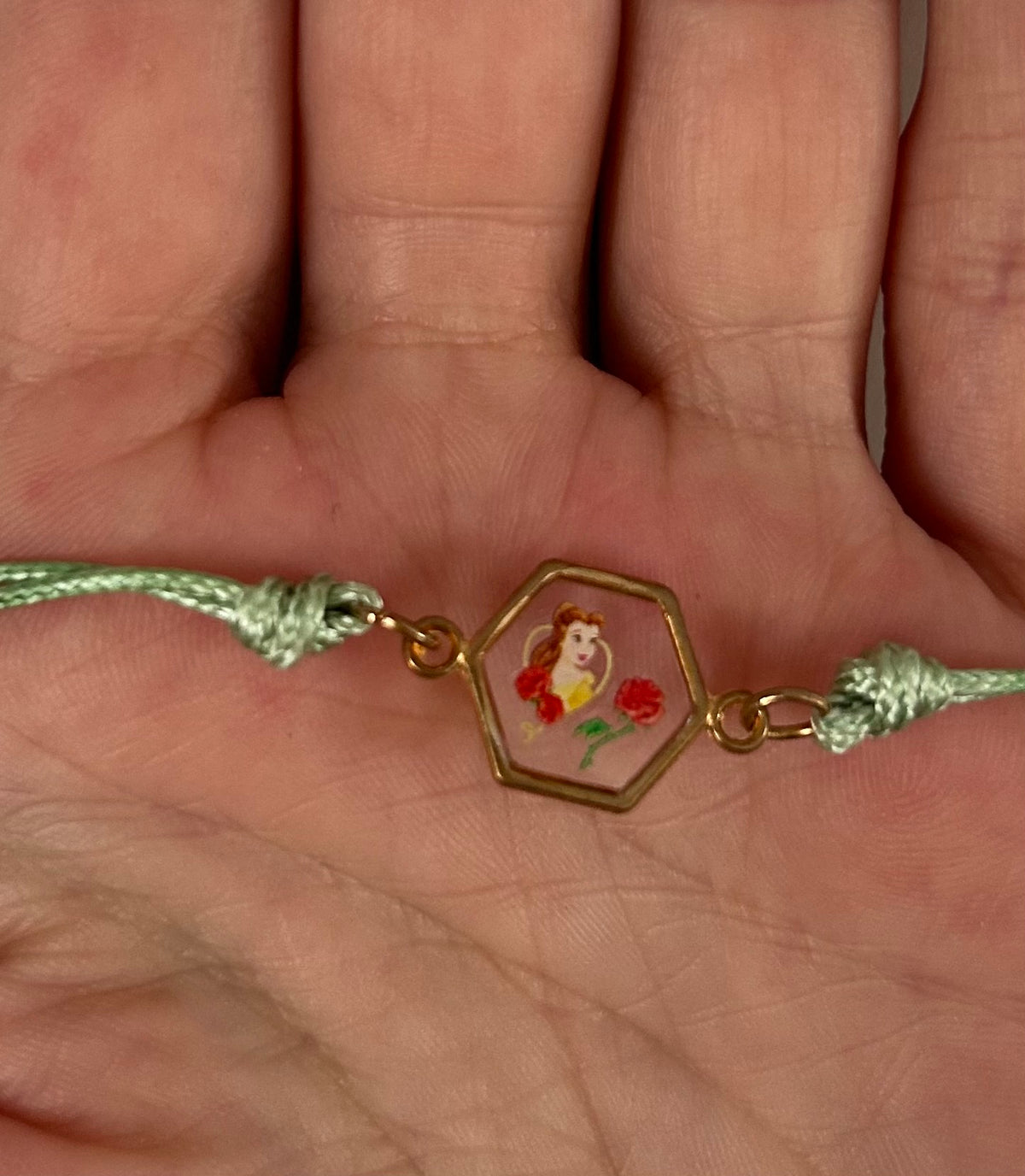 Belle — Bracelet en cordon réglable & résine