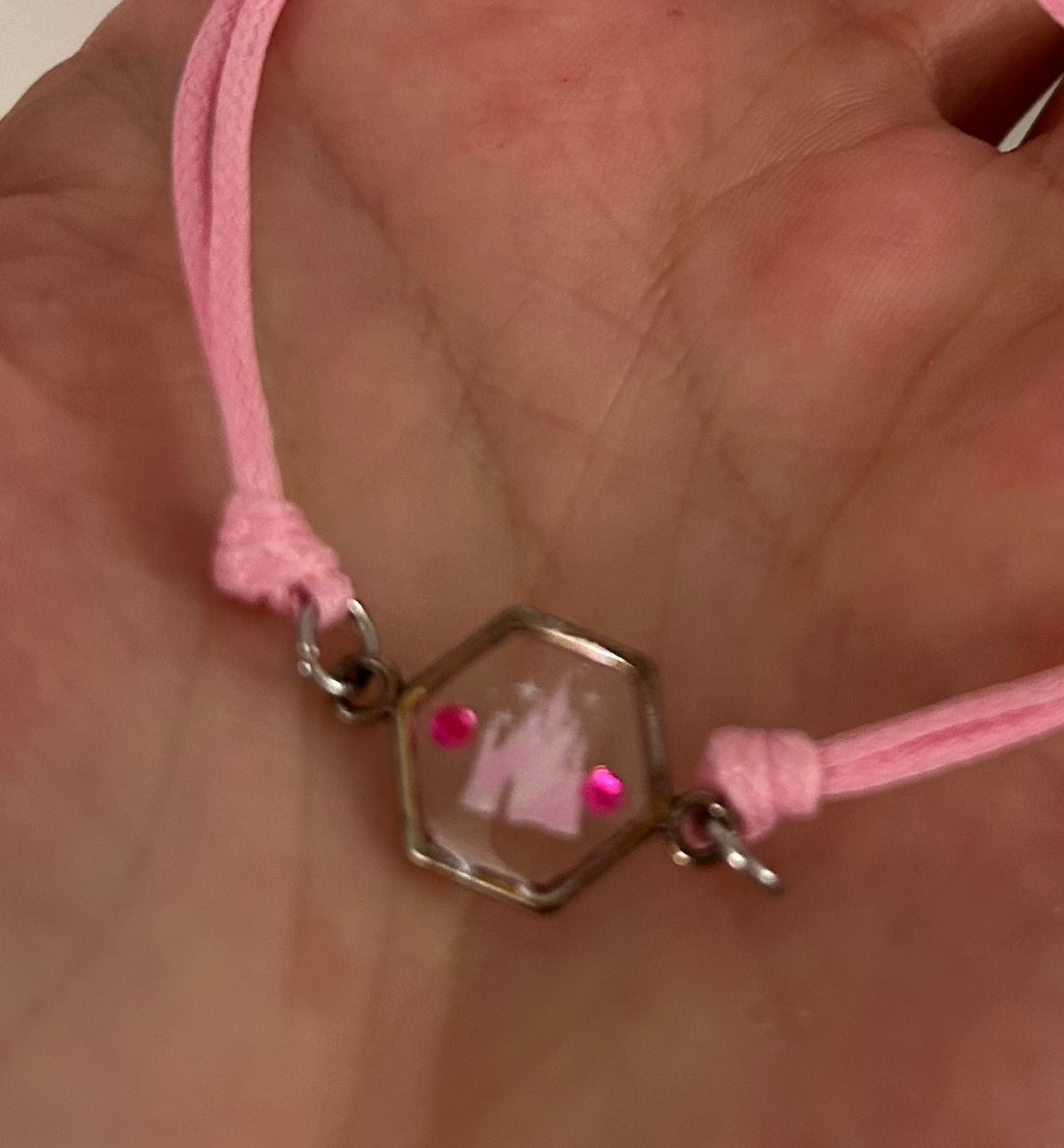 Disneycastle — Verstellbares Kordelarmband & Harz