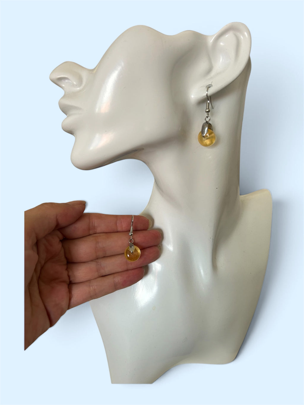 Boucles d'oreilles Pendantes Donut Jaune Miel en Résine — Crochets argentés