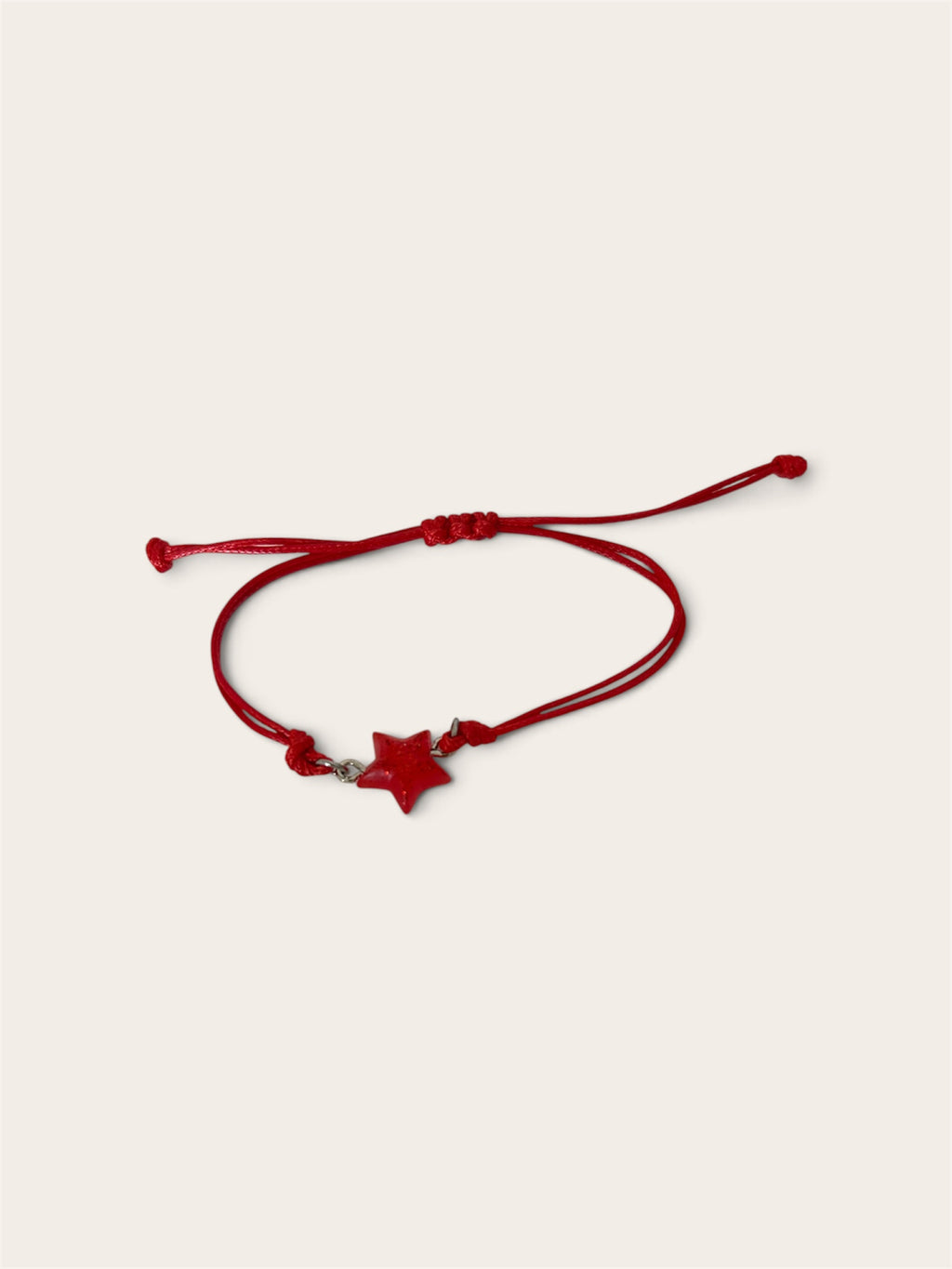 Bracelet Étoile en Résine sur Cordon Réglable | Bijou Artisanal