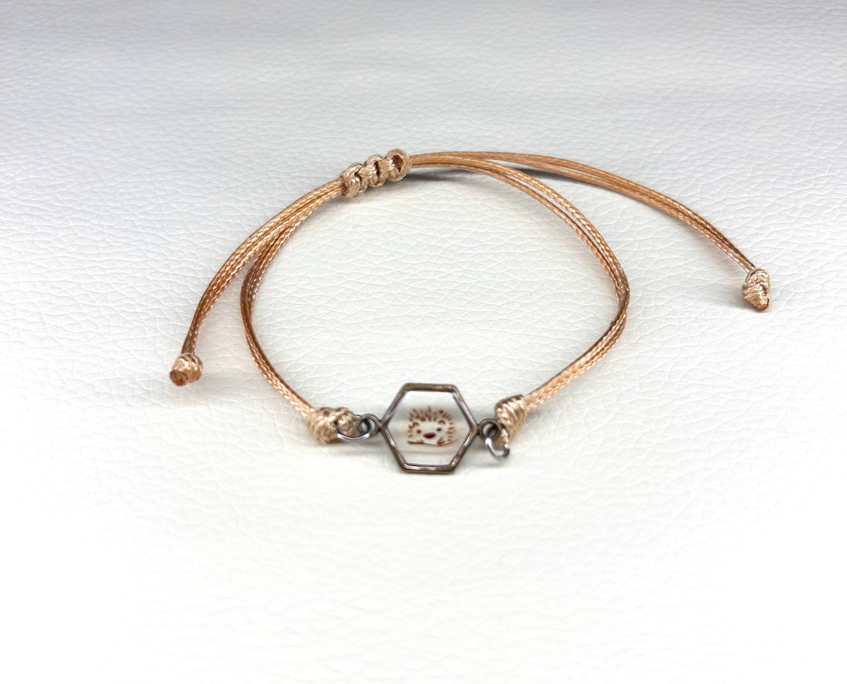 Bracelet Réglable Hérisson en Résine — Cordon artisanal