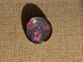Broche Octobre Rose en Résine