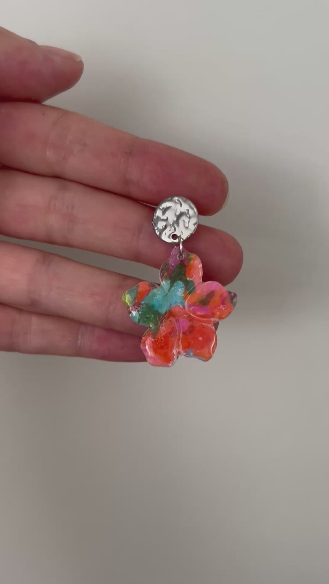 Fimo Blumenohrringe — handgefertigte Polymertonmasse