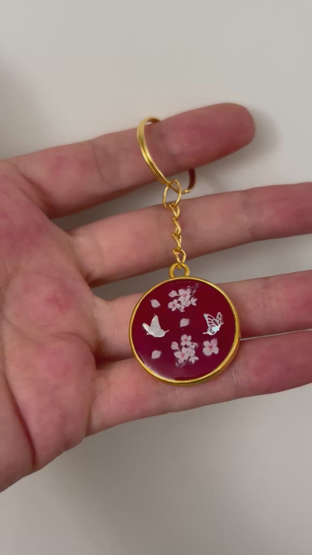 Porte-clés médaillon résine — Fleurs & Papillons
